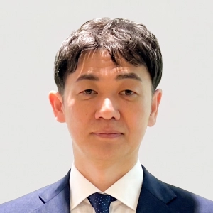 山本 卓